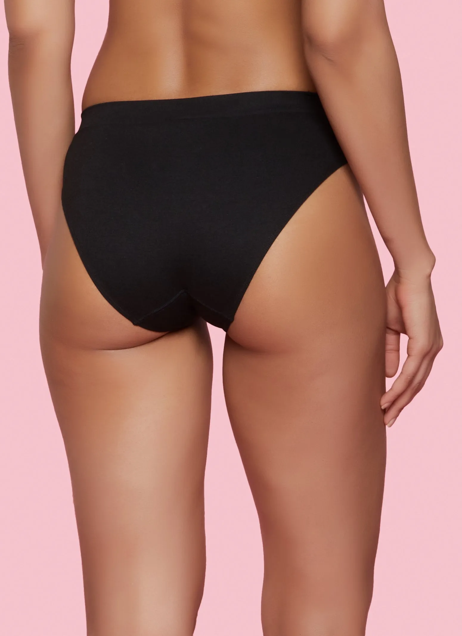Basic Black Seamless Bikini Panty