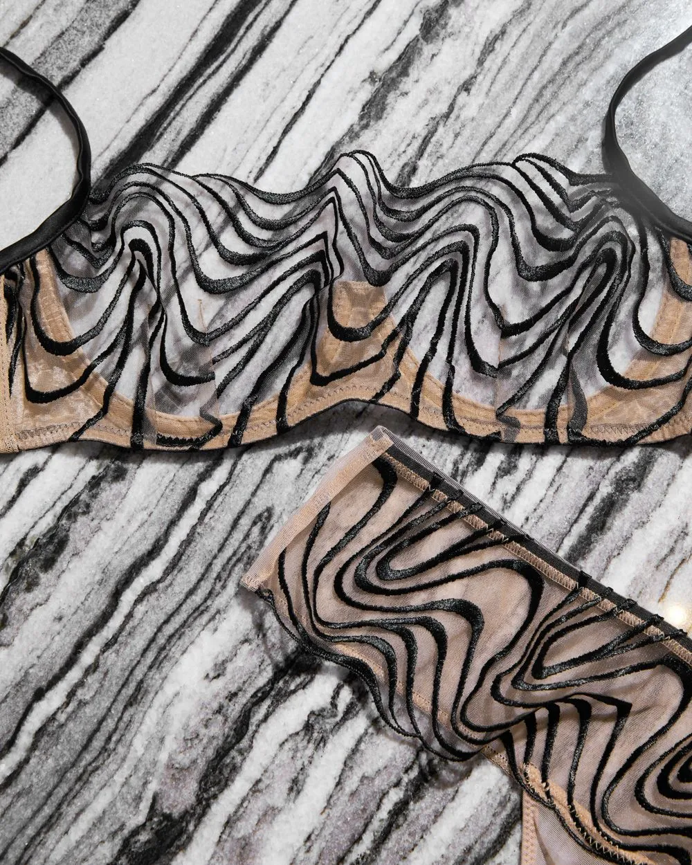 Mist Embroidery Thong