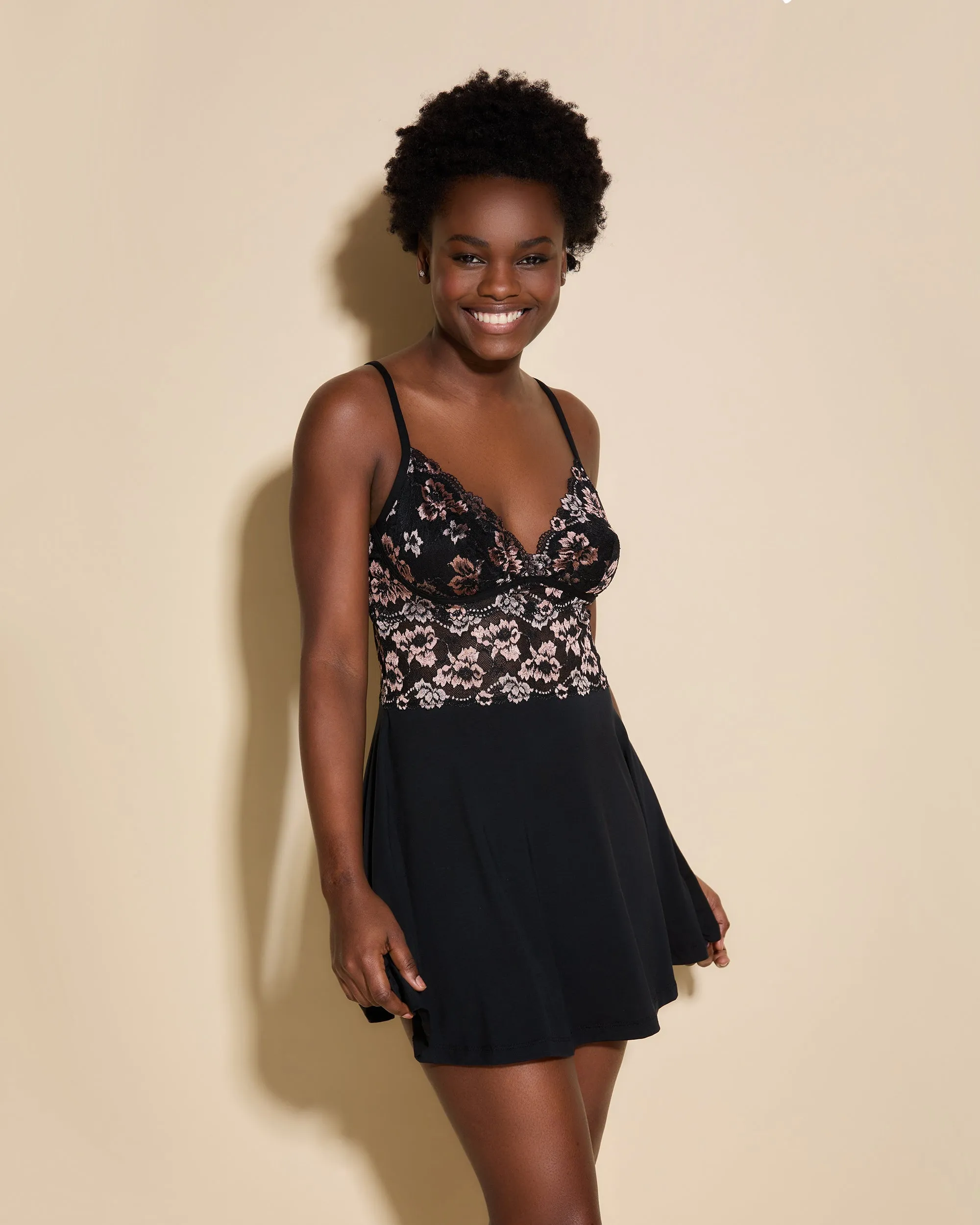 Set Camicia Da Notte E Tanga